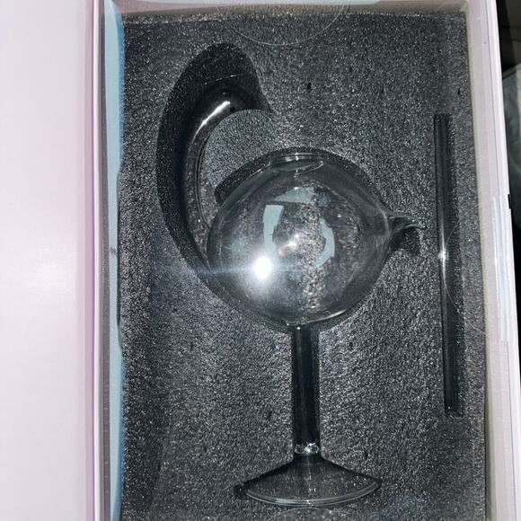 Swan Figural Shaped Cocktail Glass with Straw 10oz Bird Drinking Glass - NEW - Picture 2 of 2